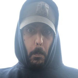 Meet your Posher, Charles